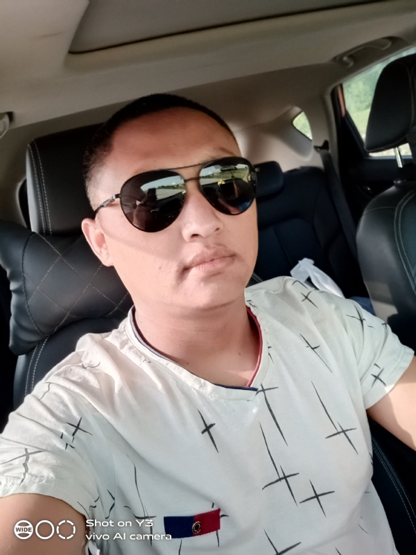 寻缘的第一张照片--马尾交友网