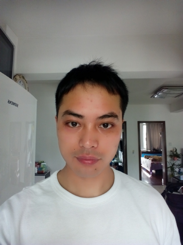 即时我也的第一张照片--马尾交友网