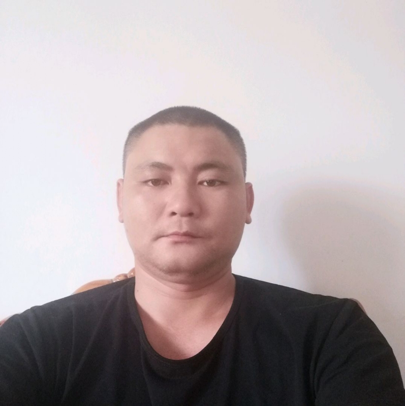天涯沦落人的第一张照片--马尾交友网