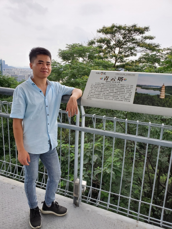 尚德的第一张照片--马尾交友网