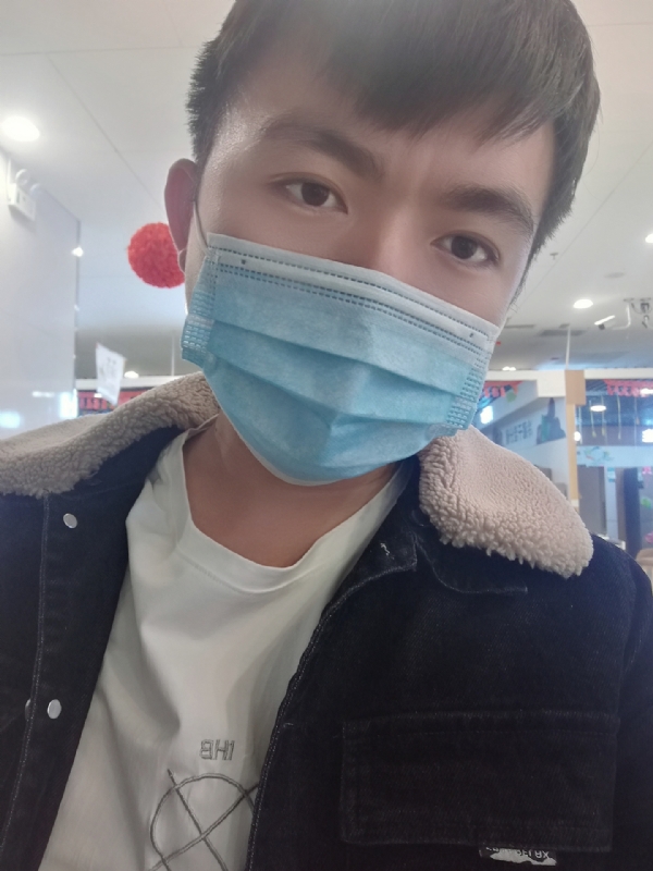未来可期的我的第三张照片--马尾交友网