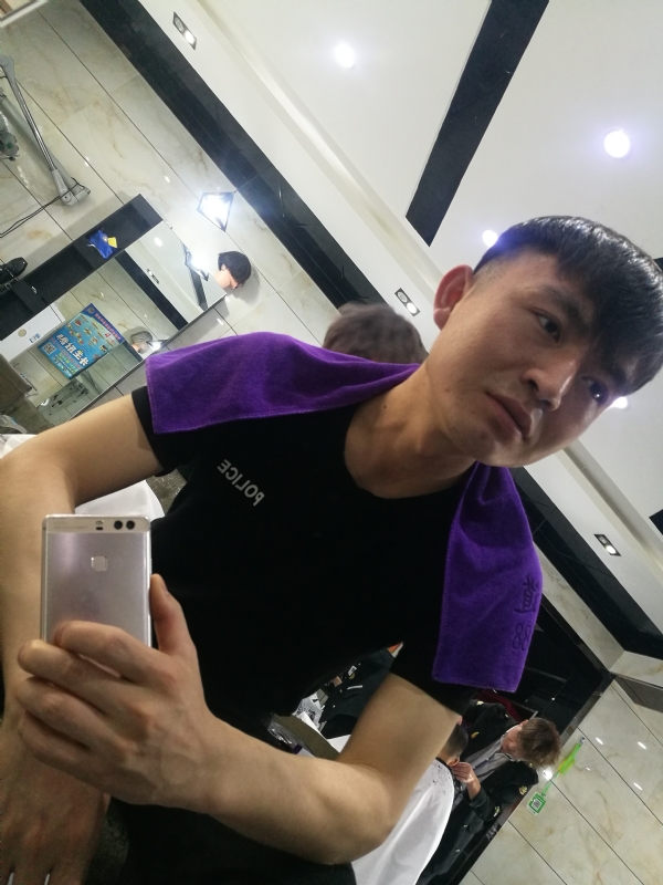 未来可期的我的第四张照片--马尾交友网