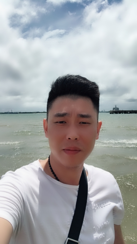 随机的第一张照片--马尾交友网