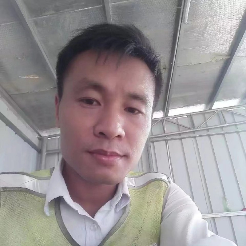 小马哥的第一张照片--马尾交友网