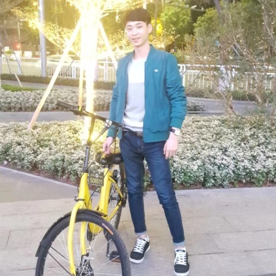 李伟的第一张照片--马尾交友网