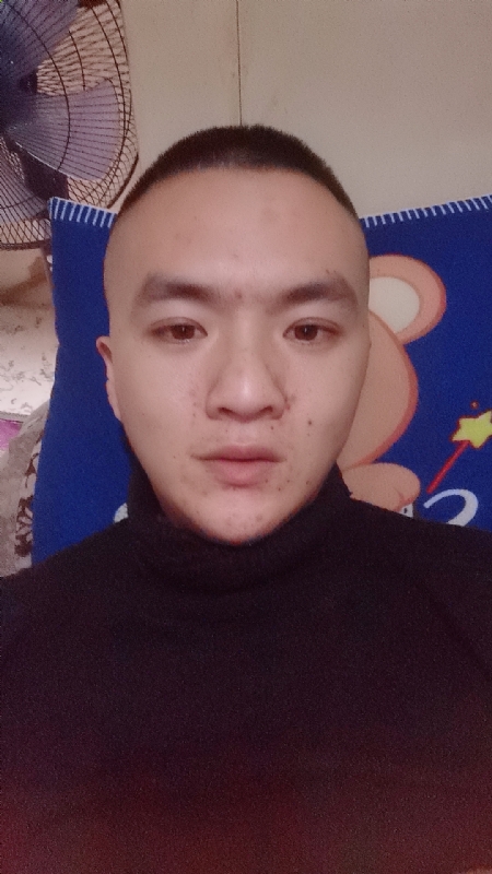 余生平凡的第三张照片--马尾交友网