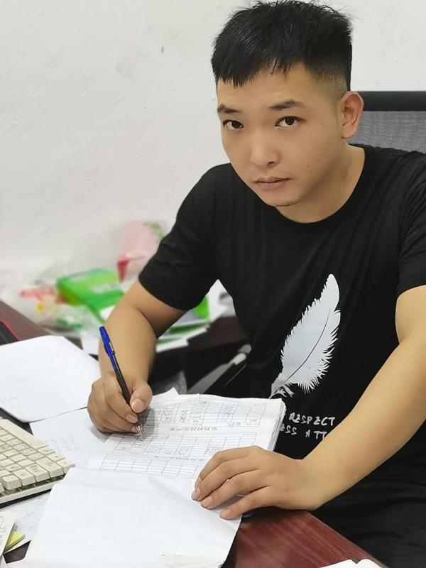 寻找另一伴的第一张照片--马尾交友网