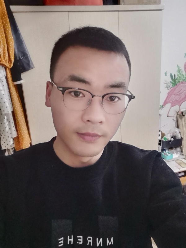 寻一个人的第一张照片--马尾交友网