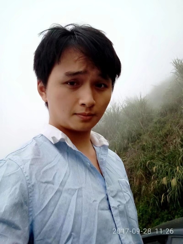 流月的第四张照片--马尾交友网