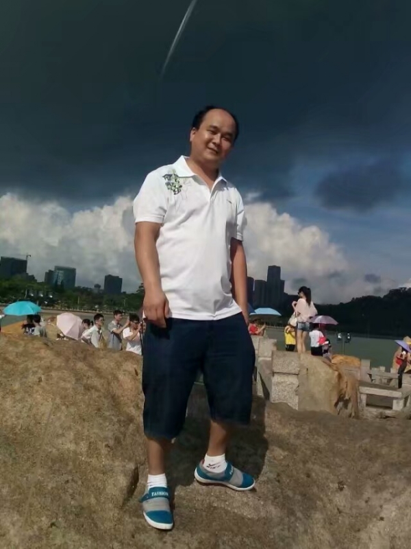 情殇的第一张照片--马尾交友网