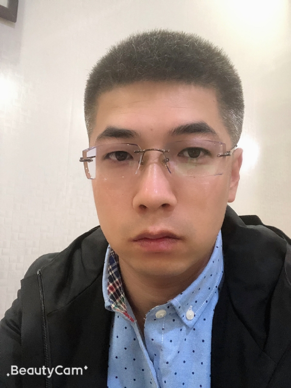 情伤的第一张照片--马尾交友网
