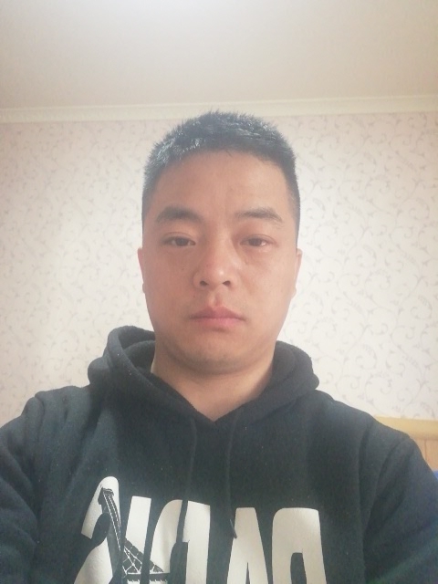 亿树的第一张照片--马尾交友网