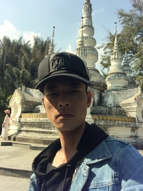 非诚勿扰的第一张照片--马尾交友网