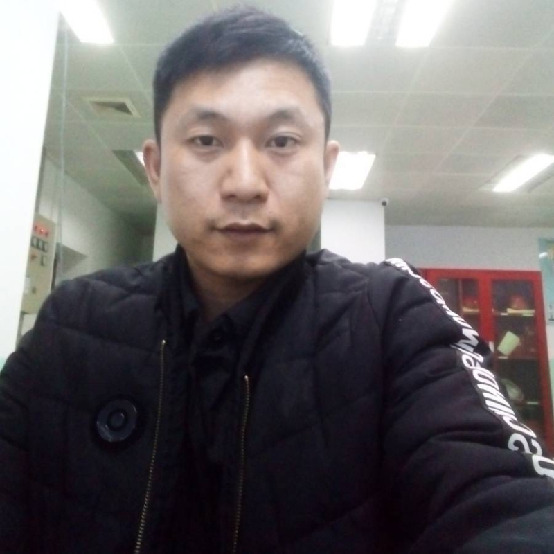 无名之辈的第一张照片--马尾交友网