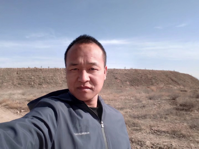 爱你不是我的第一张照片--马尾交友网