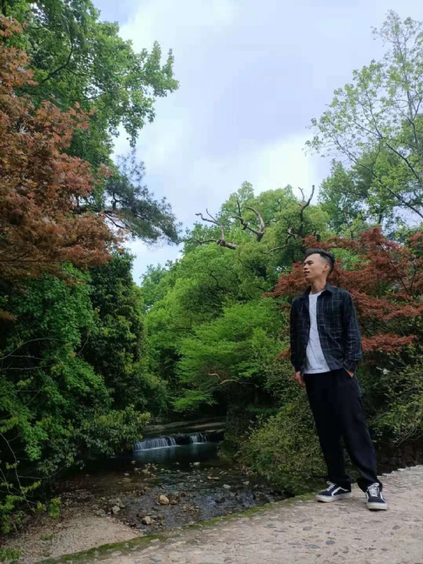 小白的第一张照片--马尾交友网