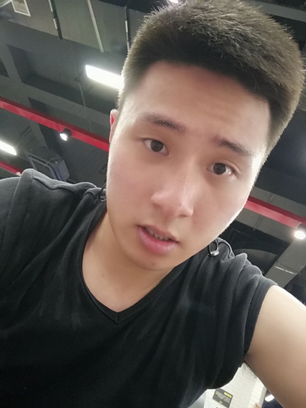 江南的雨的第一张照片--马尾交友网