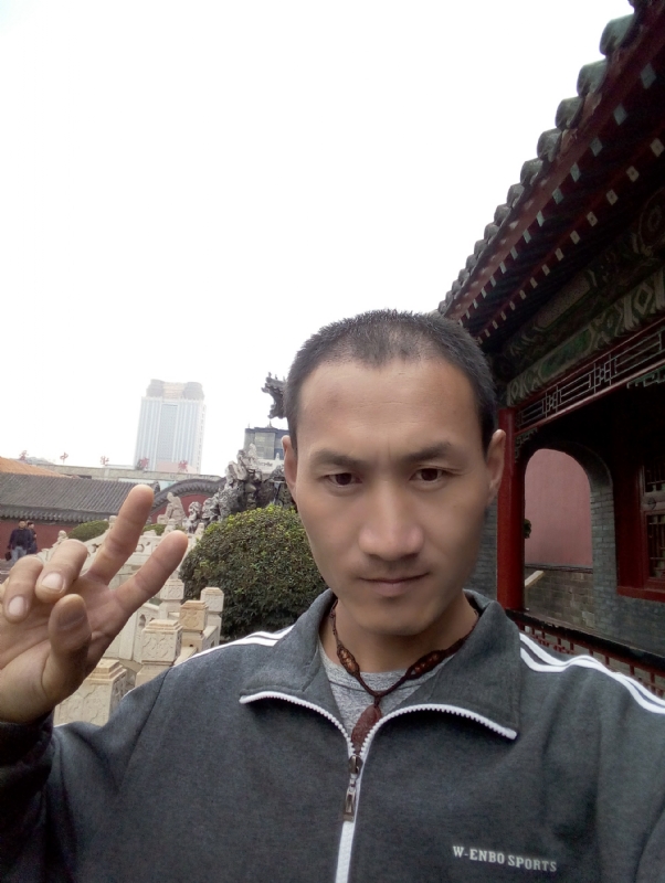 清雨的第一张照片--马尾交友网