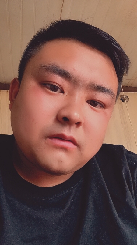 爱我所爱的第三张照片--马尾交友网