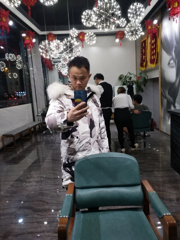 简单的第一张照片--马尾交友网