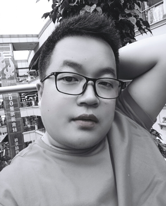 2公子的第三张照片--马尾交友网