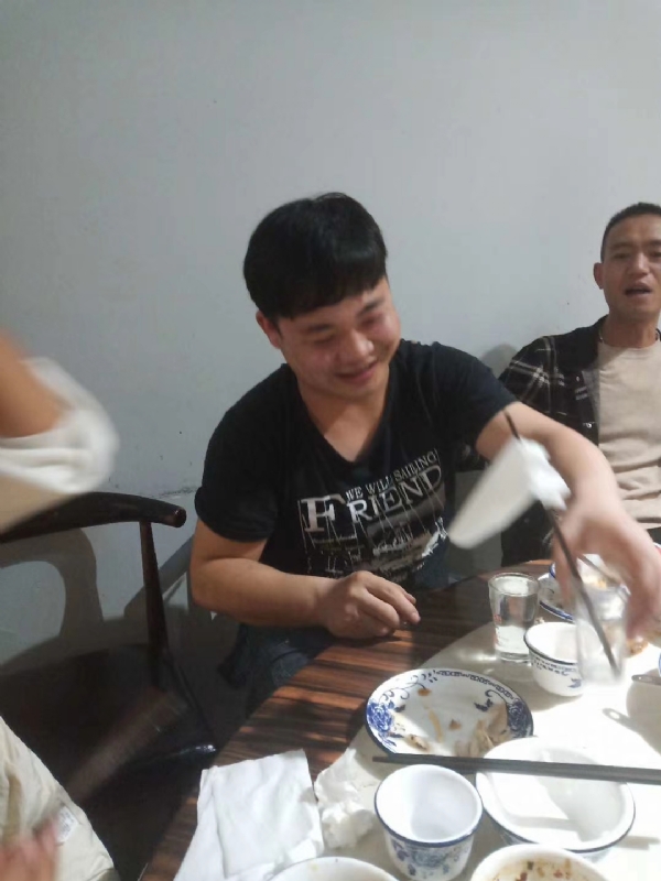 非诚勿扰的第一张照片--马尾交友网