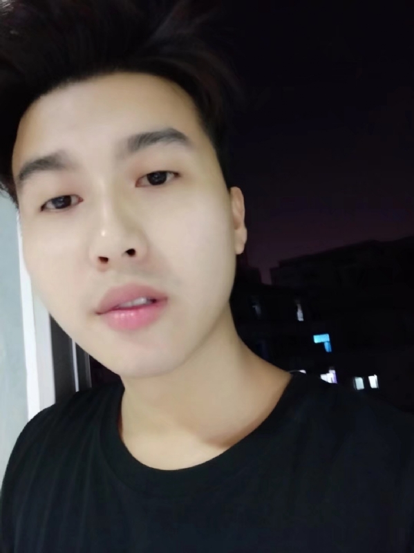 皮特王的第二张照片--马尾交友网