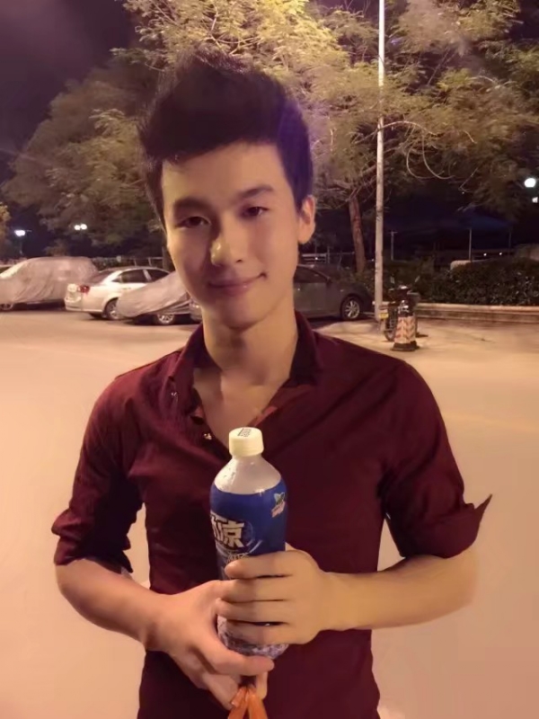 皮特王的第三张照片--马尾交友网