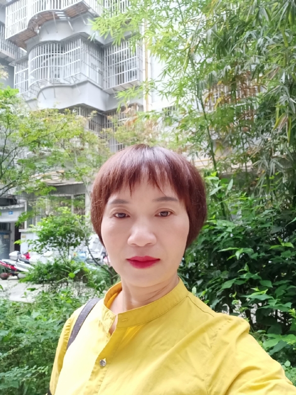 小瓶子的第二张照片--马尾交友网