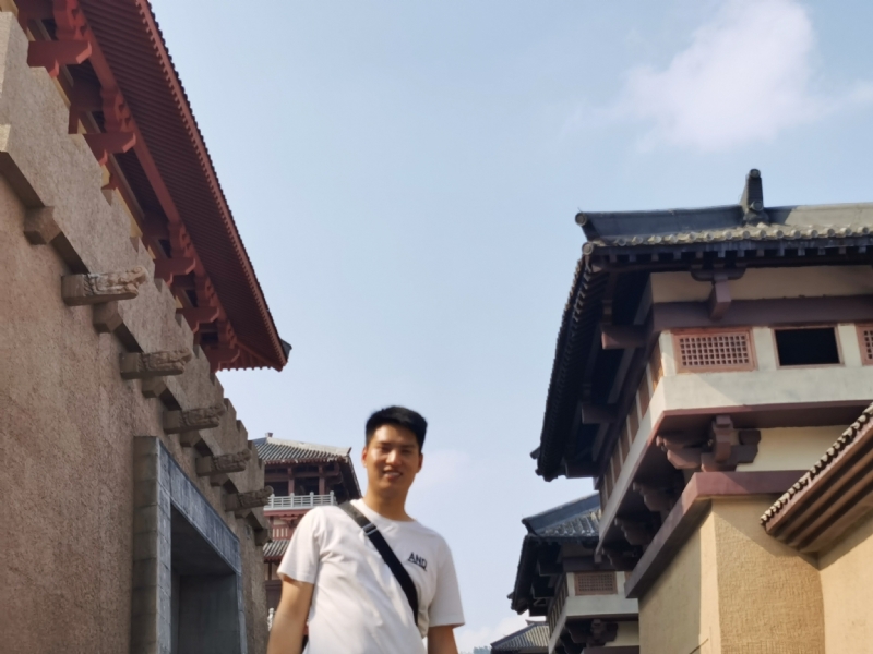 咸鱼不闲的第二张照片--马尾交友网