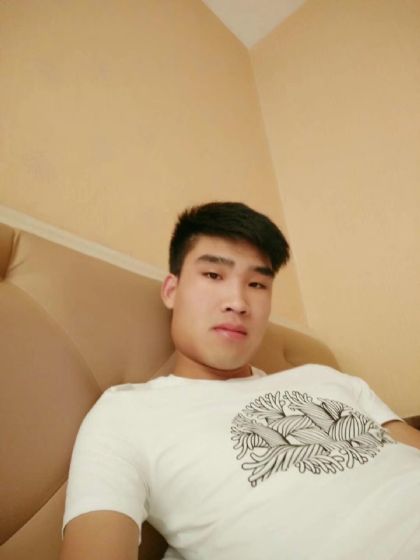 谁不曾孤单上路的第二张照片--马尾交友网