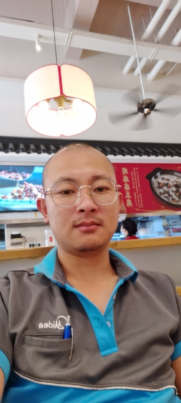 择一人相老的第一张照片--马尾交友网