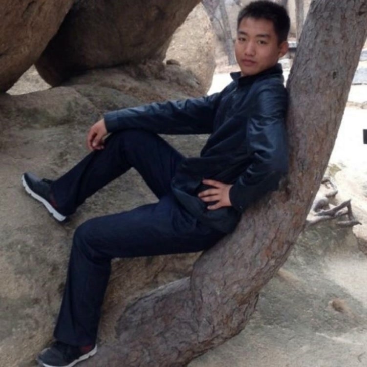 哥不帅但很坏的第一张照片--马尾交友网
