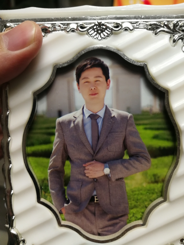 蓝色经典的第一张照片--马尾交友网