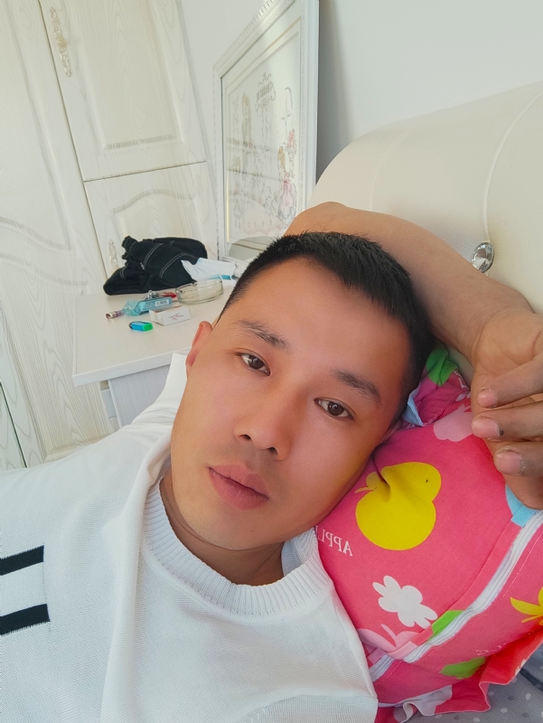 一个人的第一张照片--马尾交友网