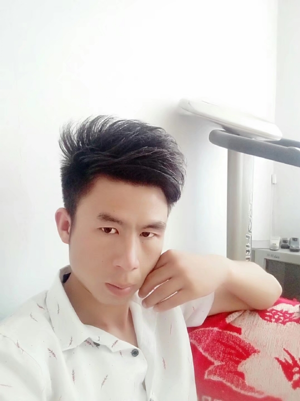 只得一人心的第一张照片--马尾交友网