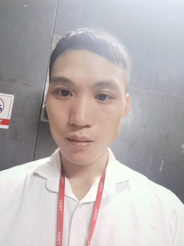 不离不弃的第一张照片--马尾交友网