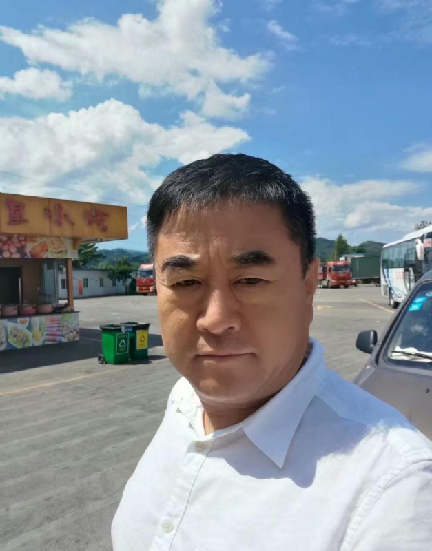 从此不再孤独的第一张照片--马尾交友网