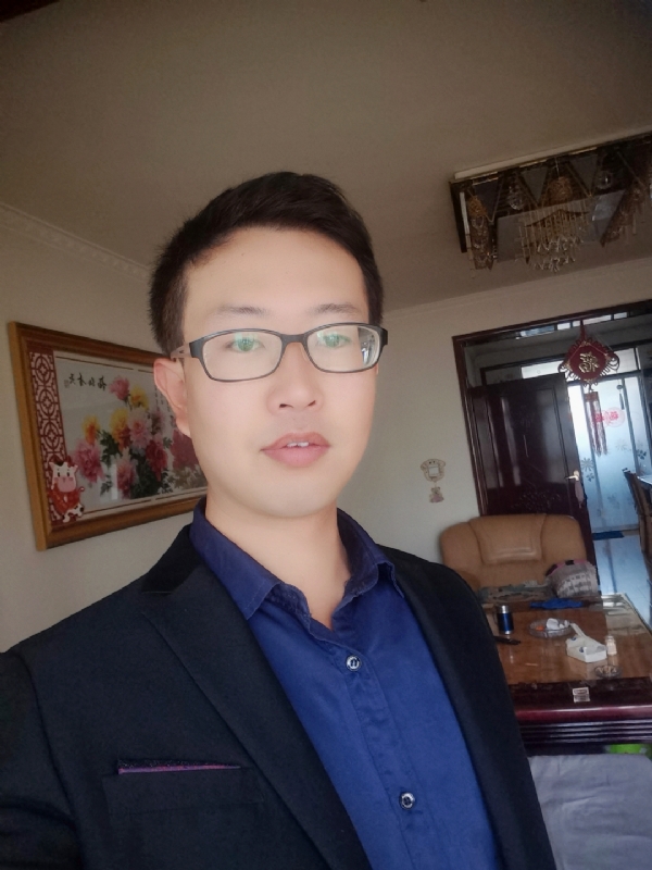 遇一人白首的第一张照片--马尾交友网