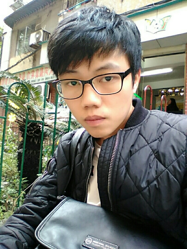 近水楼台的第一张照片--马尾交友网