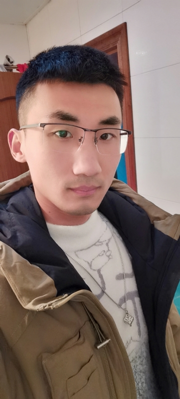 闯红灯吐泡泡的第二张照片--马尾交友网