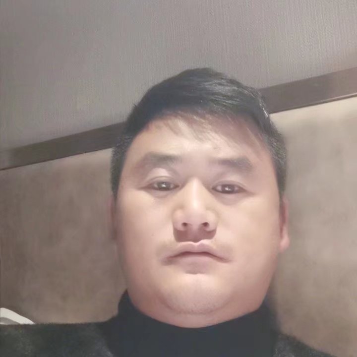 奔跑的第一张照片--马尾交友网
