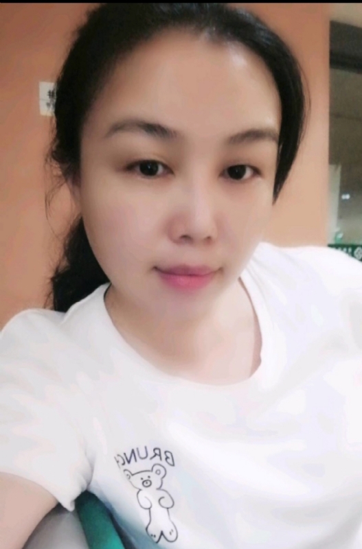 淡淡的云的第一张照片--马尾交友网