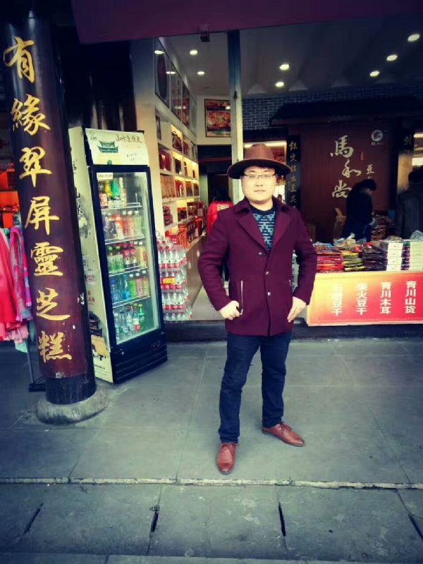 手心里的温柔的第一张照片--马尾交友网