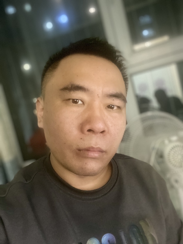 云的第四张照片--马尾交友网