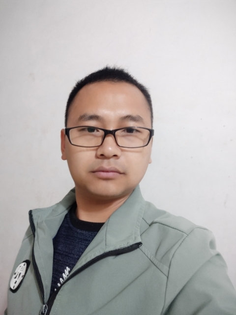 随缘的第一张照片--马尾交友网