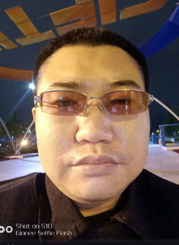 星尘的第一张照片--马尾交友网
