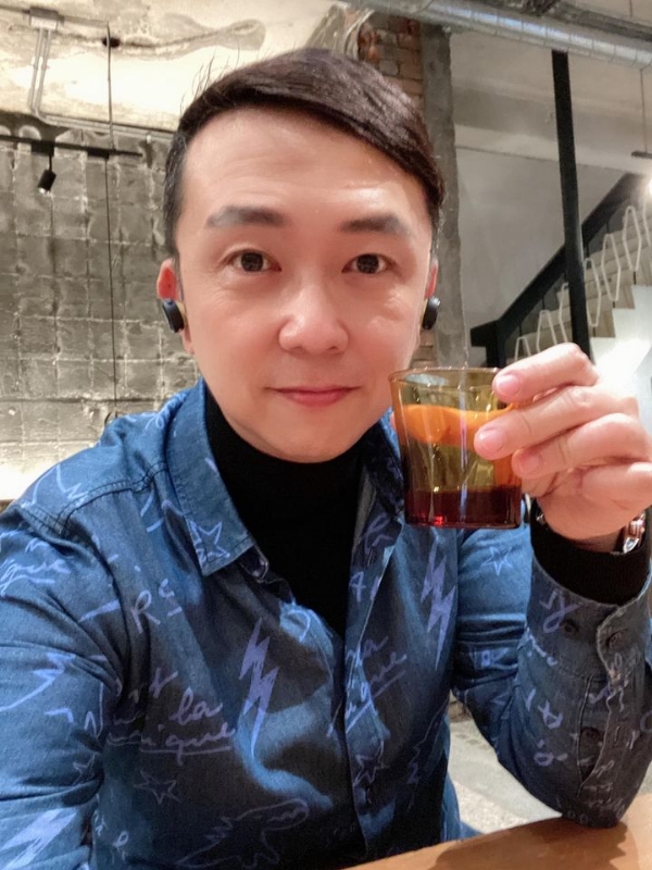 陈道明的第二张照片--马尾交友网