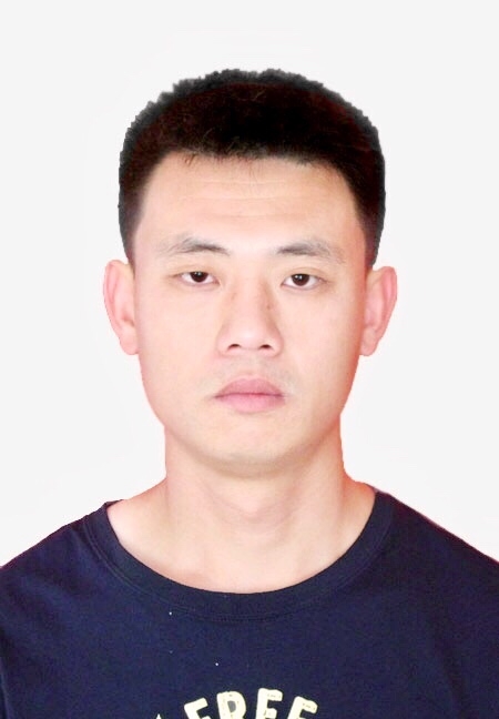 德克的第一张照片--马尾交友网