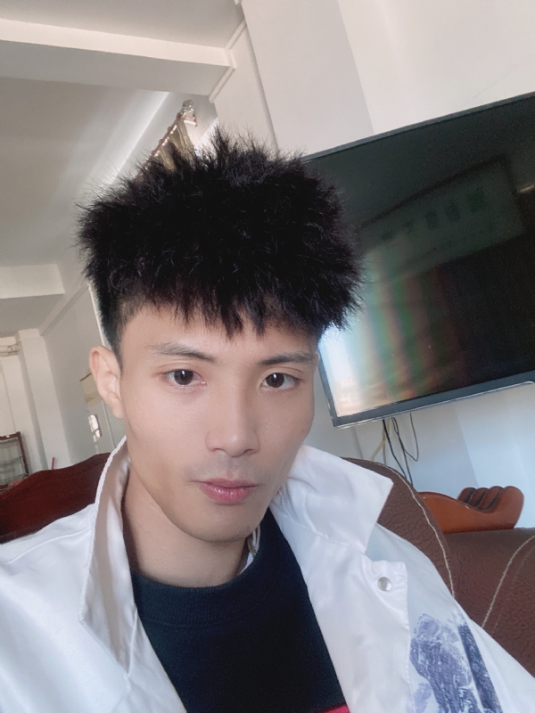 李邓平的第一张照片--马尾交友网